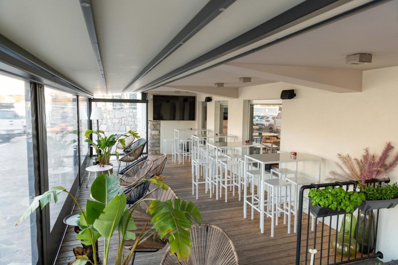 Aparthotel Torbole 3*